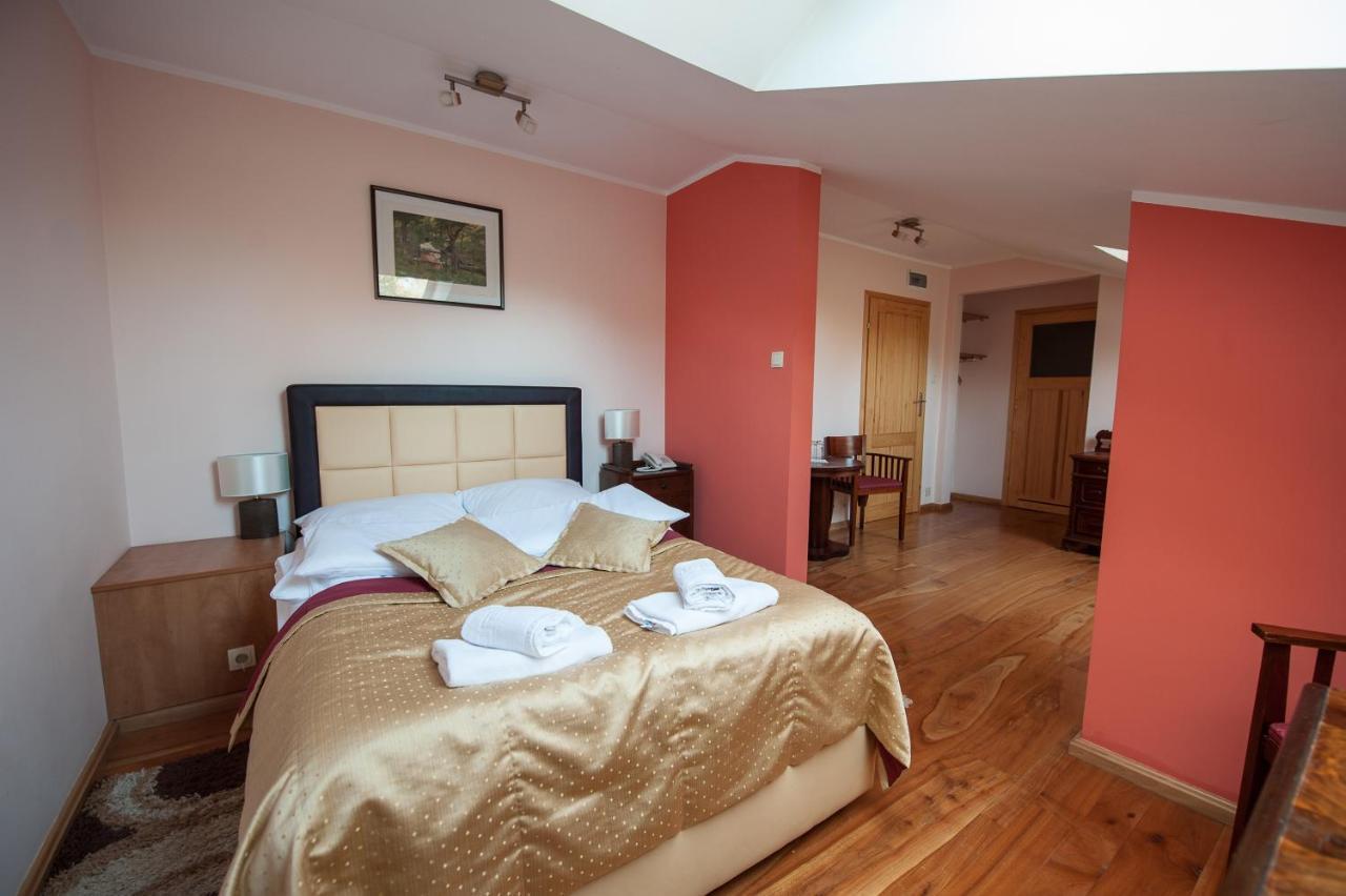 Hotel Siedem Drzew Biskupice  Habitación foto